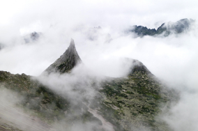 Mountains in the fog